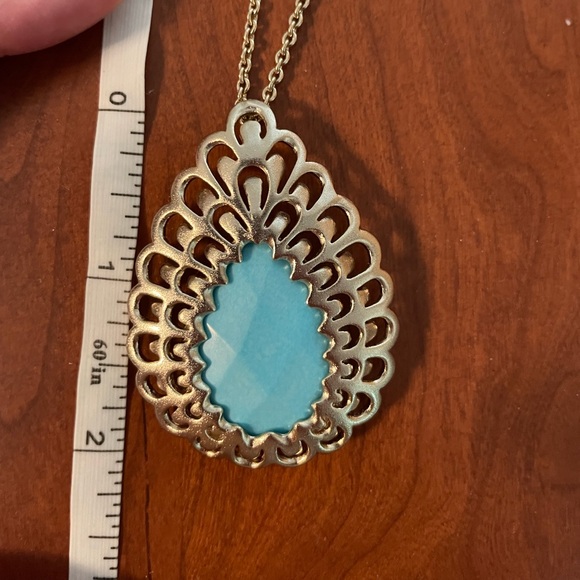Kendra Scott Gold and Blue Pendant Necklace - Picture 5 of 5